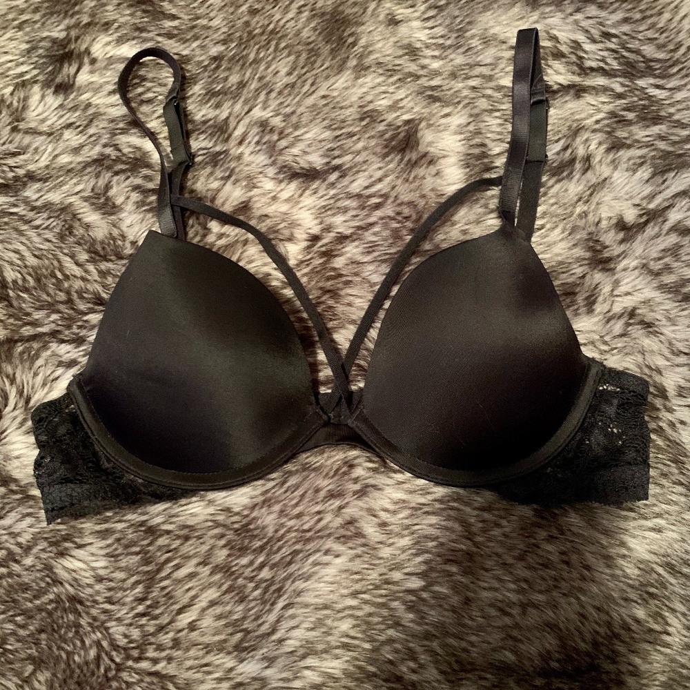 La Senza Black Strappy Push Up Bra 32B